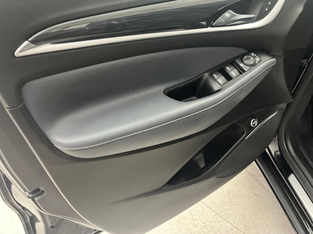 Used 2024 Black Buick Essence image 11