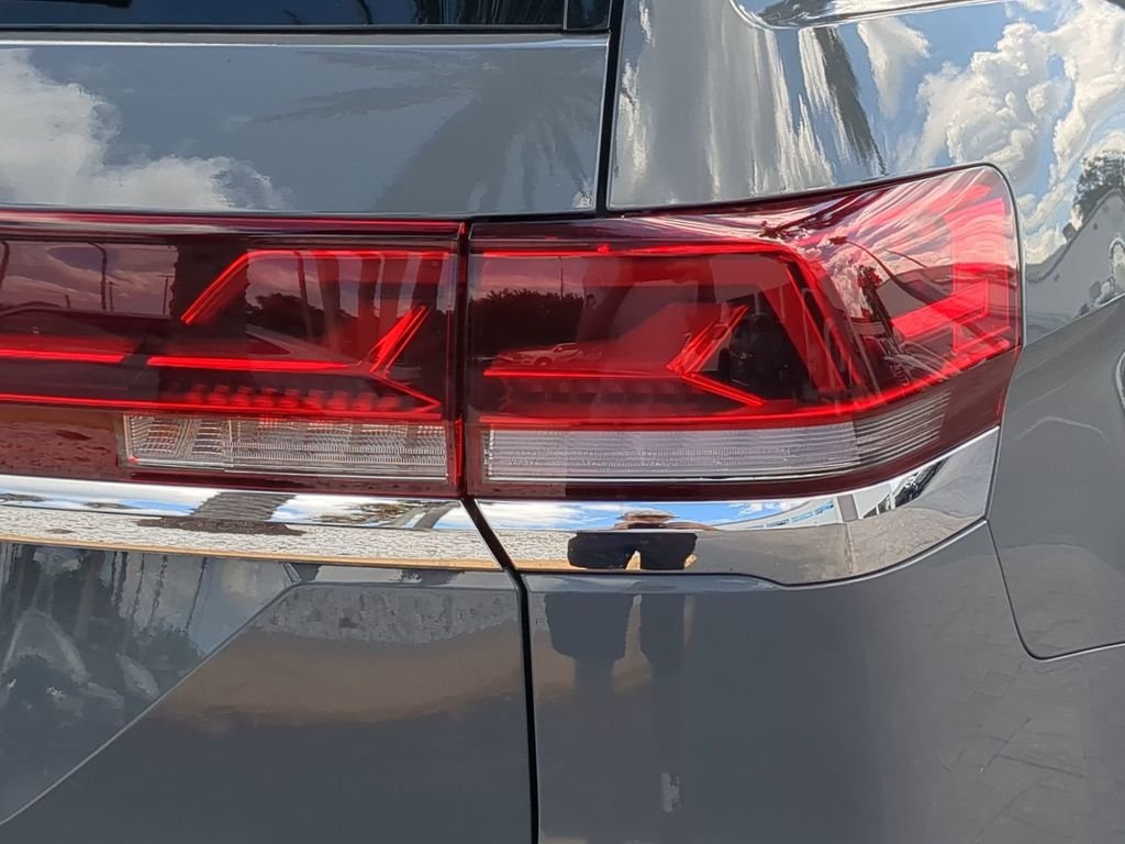 New 2026 Gray Volkswagen SE w/Technology image 8