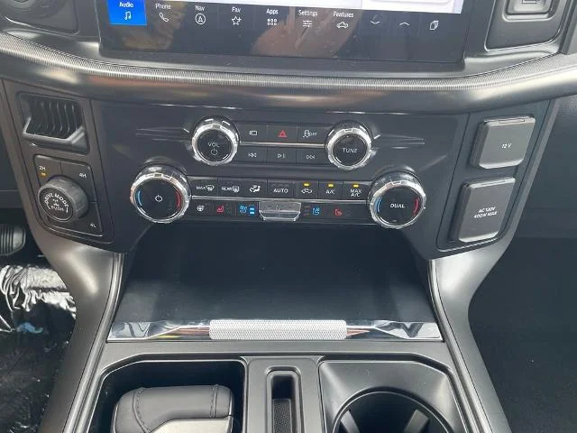 New 2026 Carbonized Gray Metallic Ford Lariat® image 60