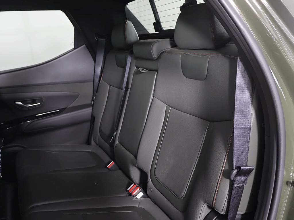 2025 Hyundai Santa Cruz Limited - Photo 32
