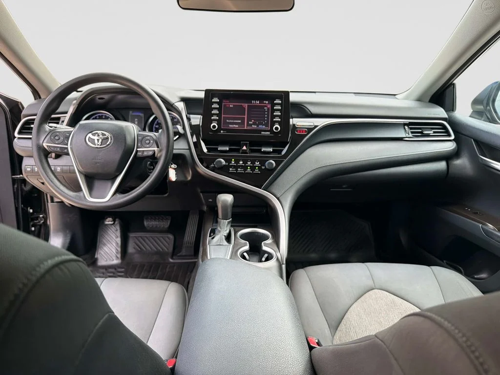 Used 2021 Midnight Black Metallic Toyota LE image 17