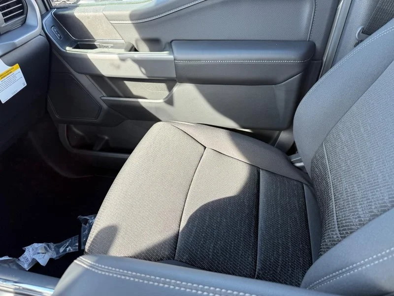 New 2026 Avalanche Ford XLT 4WD SuperCrew 5.5