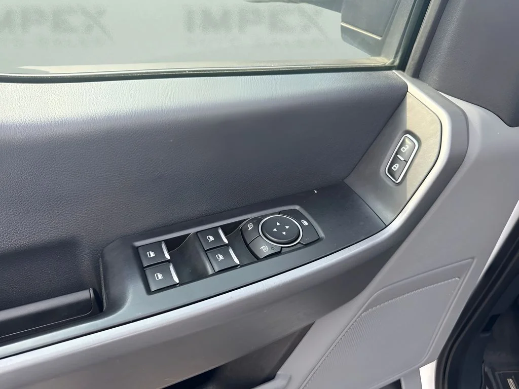 Used 2024 White Ford XLT image 19