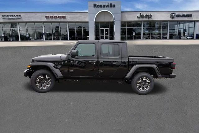 New 2026 Black Clear-Coat Exterior Paint Jeep Sahara image 6