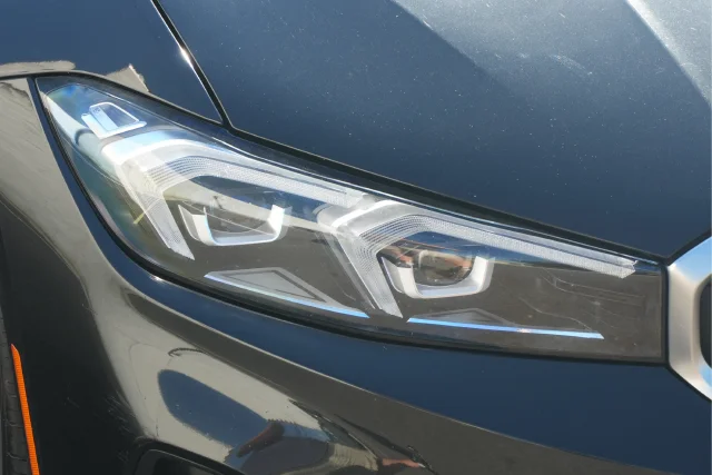 Used 2024 Black BMW 330e xDrive image 39
