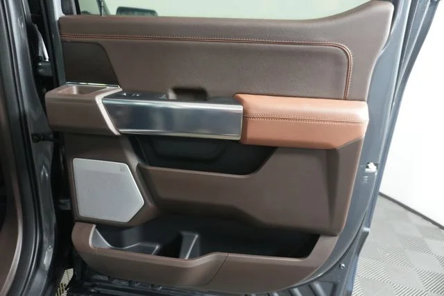 New 2026 Carbonized Gray Metallic Ford King Ranch® image 36