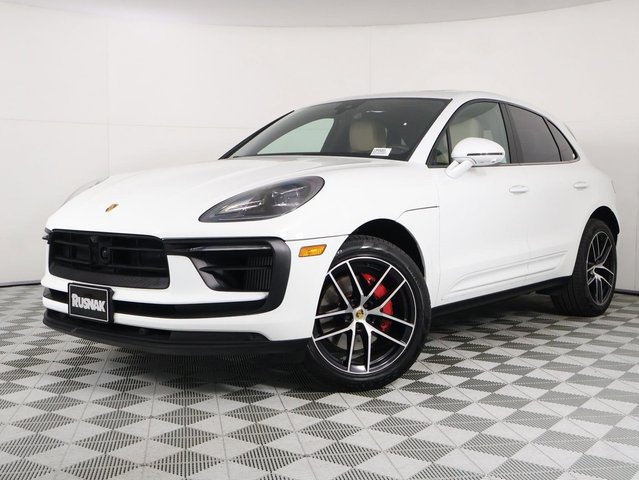 2022 Porsche Macan S