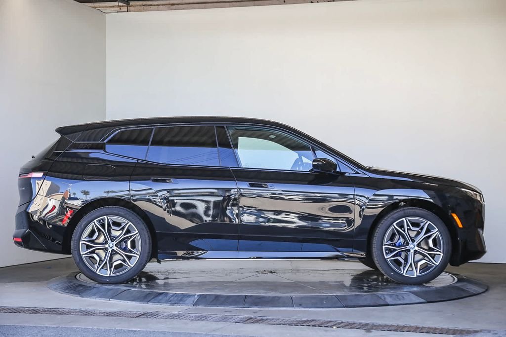 2025 BMW iX 50 - Photo 6