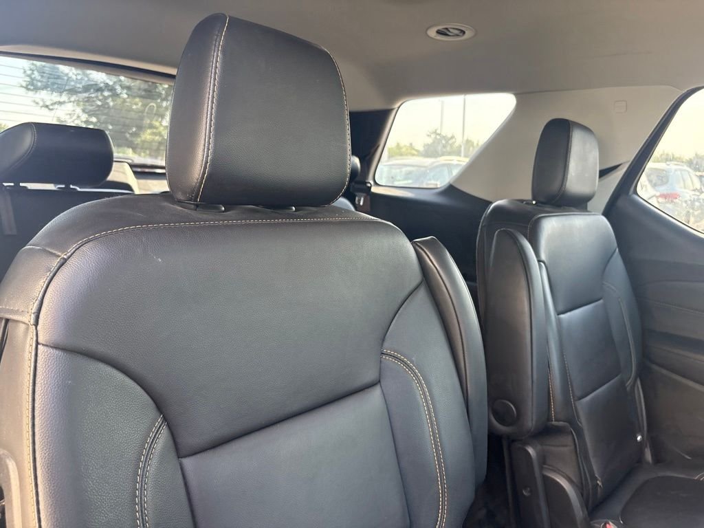 Used 2018 Satin Steel Metallic Chevrolet 3LT image 33