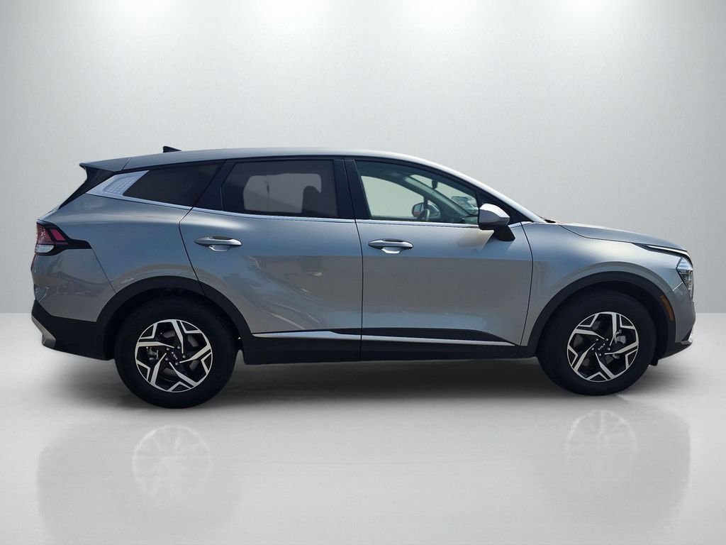 Used 2025 Gray Kia LX image 4