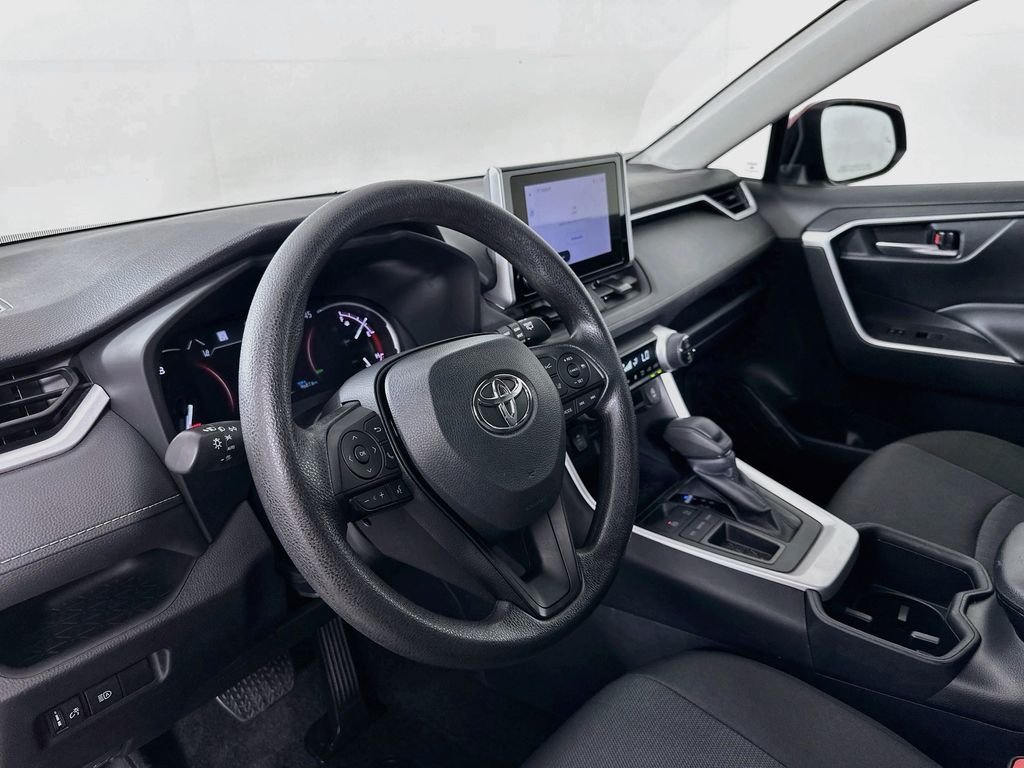 Used 2025 Red Toyota XLE image 9