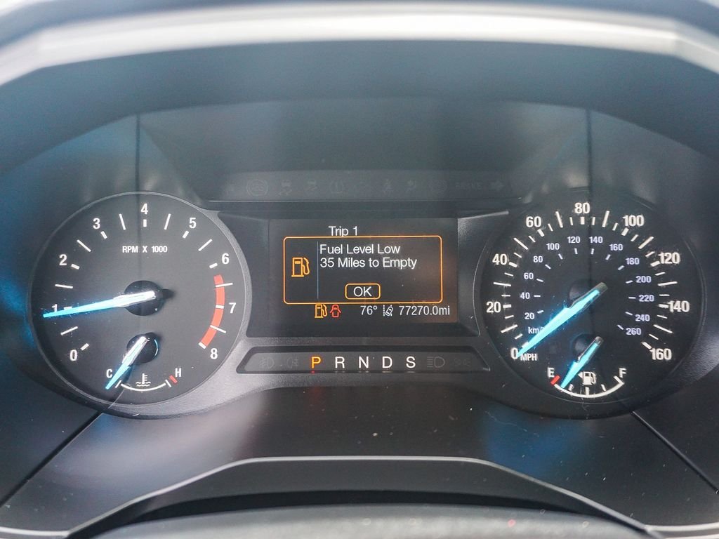 Used 2020 Gray Ford SE image 22