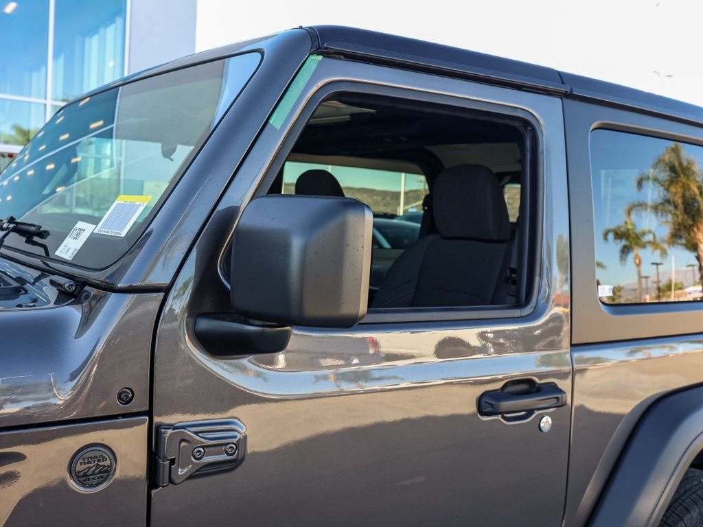 New 2026 Granite Crystal Metallic Clear-Coat Exterior Paint Jeep Sport image 11