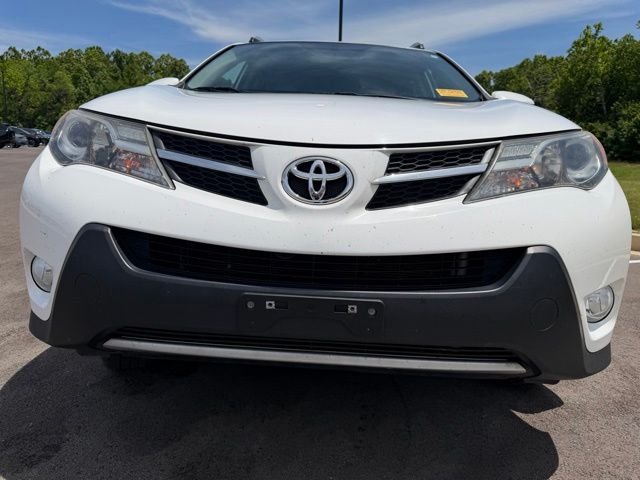 Used 2015 Toyota RAV4 XLE with VIN 2T3WFREVXFW214256 for sale in Southaven, MS