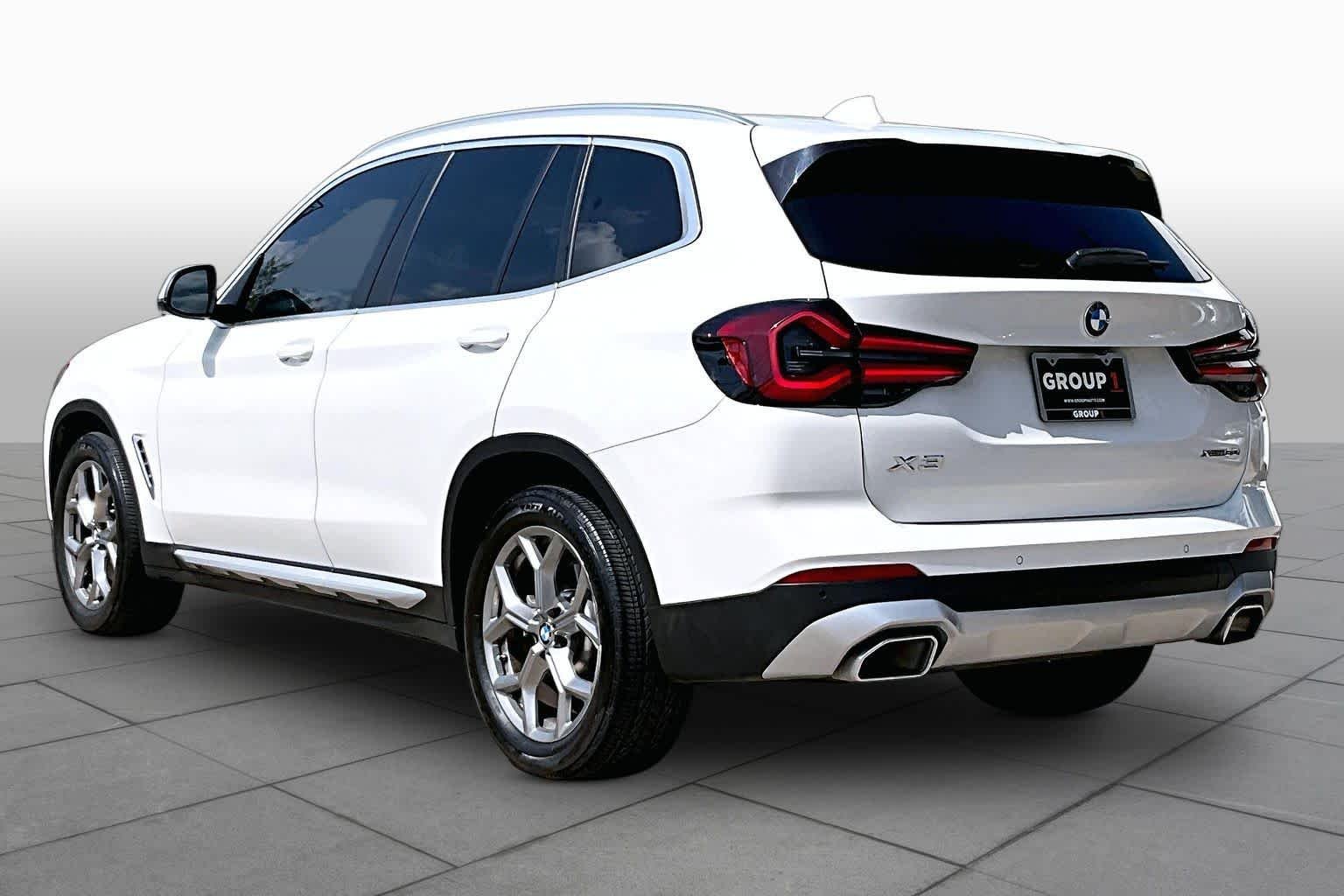 Used 2022 Alpine White BMW xDrive30i image 12