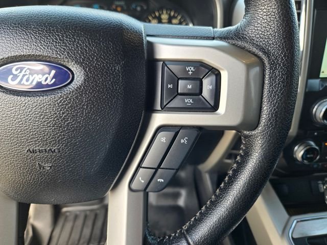 Used 2016 White Ford Lariat image 18