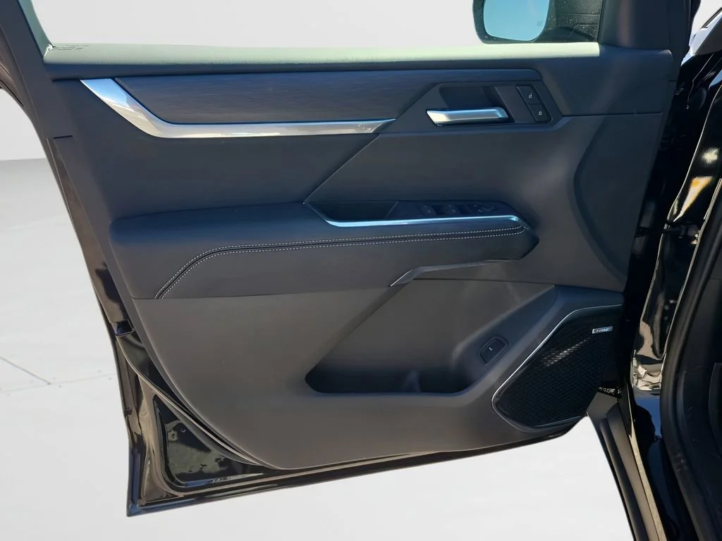 New 2026 Ebony Twilight Metallic GMC Elevation image 43