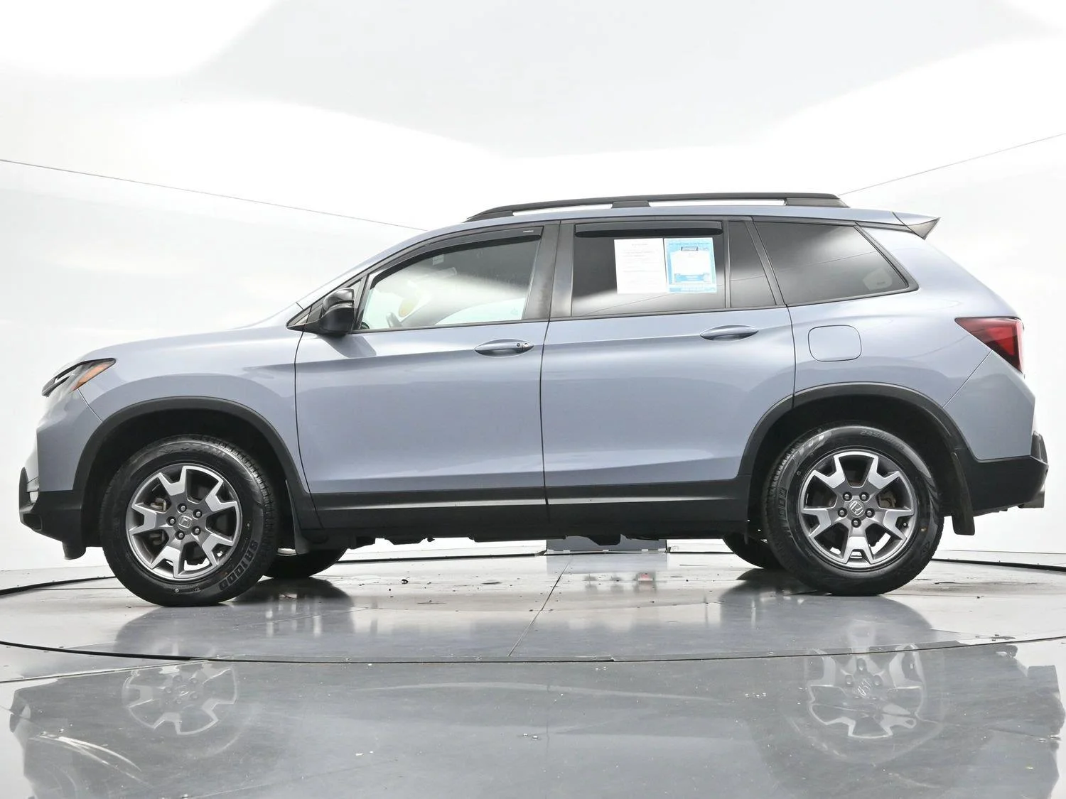 Used 2022 Sonic Gray Pearl Honda TrailSport AWD image 55