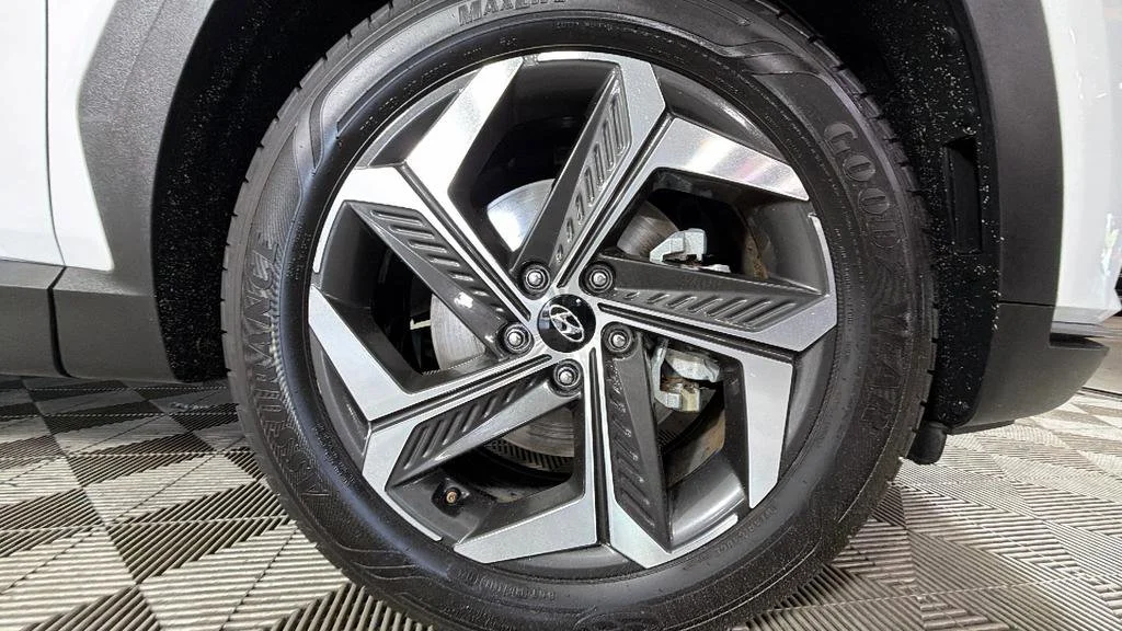 Used 2022 White Hyundai SEL image 35