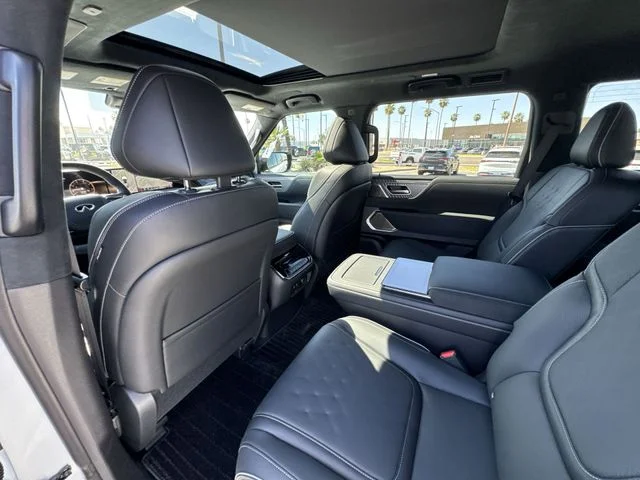 New 2026 Black INFINITI AUTOGRAPH image 22