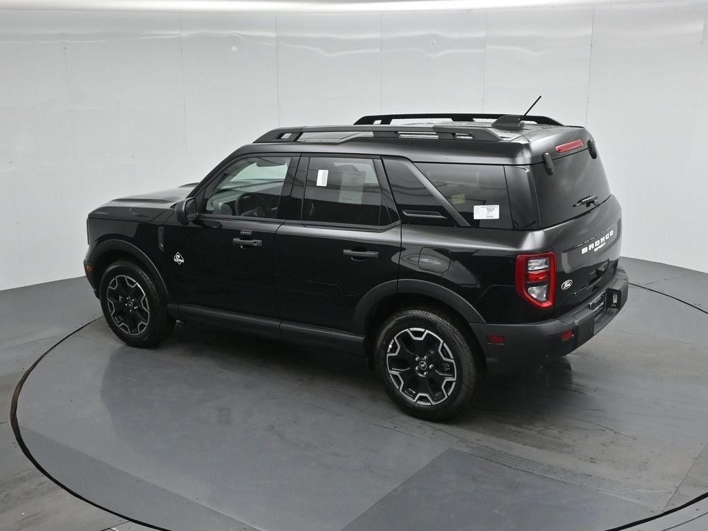 New 2026 Shadow Black Ford Outer Banks image 39
