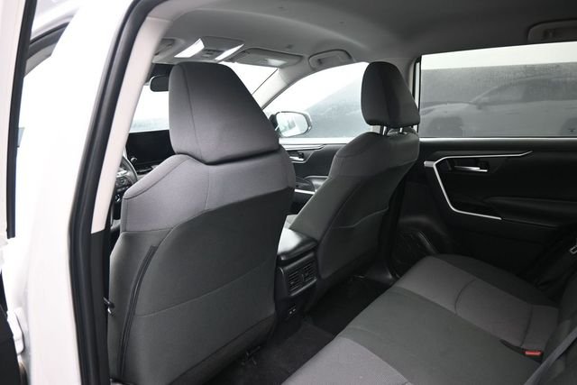 Used 2025 White Toyota XLE image 23