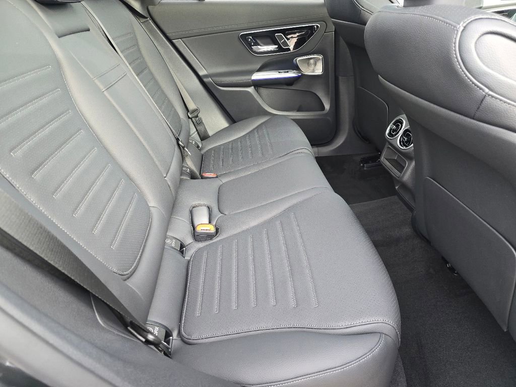 New 2026 Graphite Grey Metallic Mercedes-Benz GLC 300 image 58