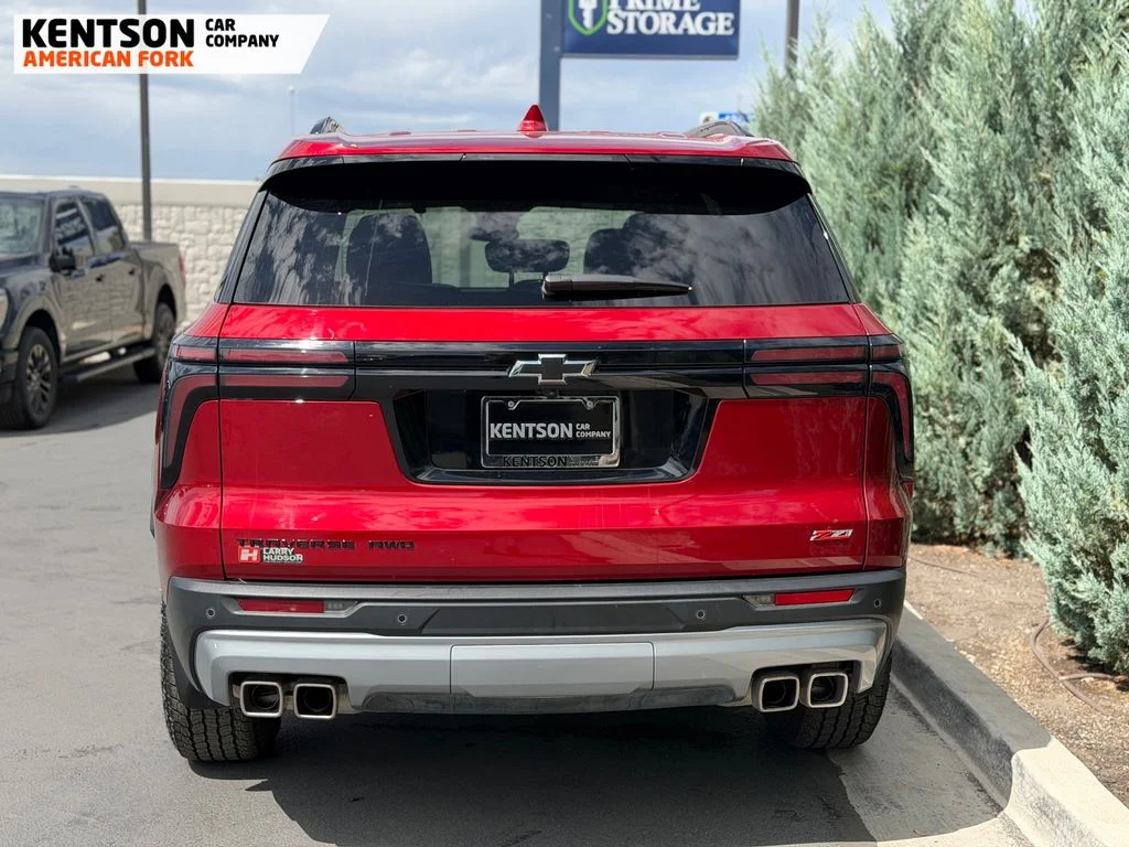 Used 2025 Red Chevrolet Z71 image 6