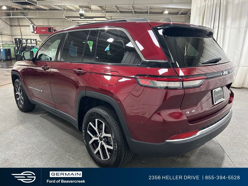 Used 2024 Velvet Jeep Limited image 6