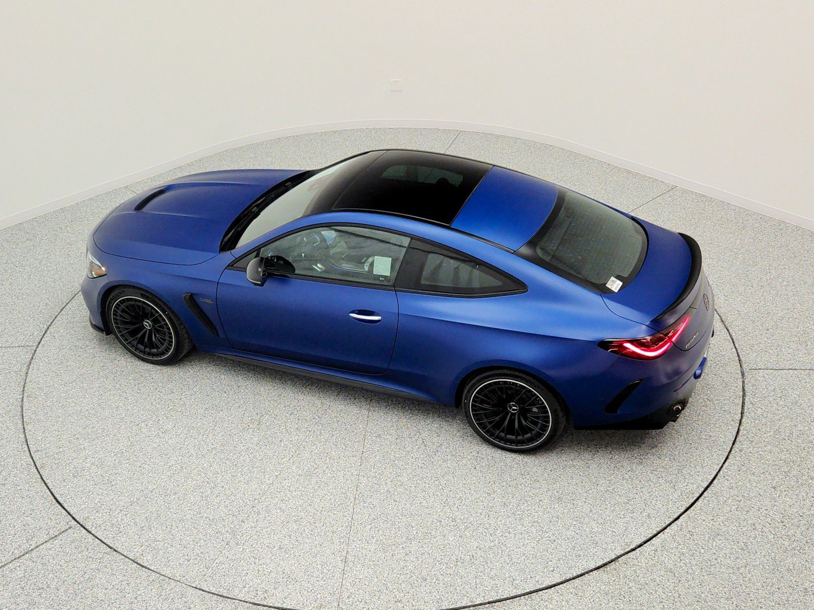 New 2026 MANUFAKTUR Starling Blue Magno Mercedes-Benz AMG® CLE 53 4MATIC+ Coupe image 54