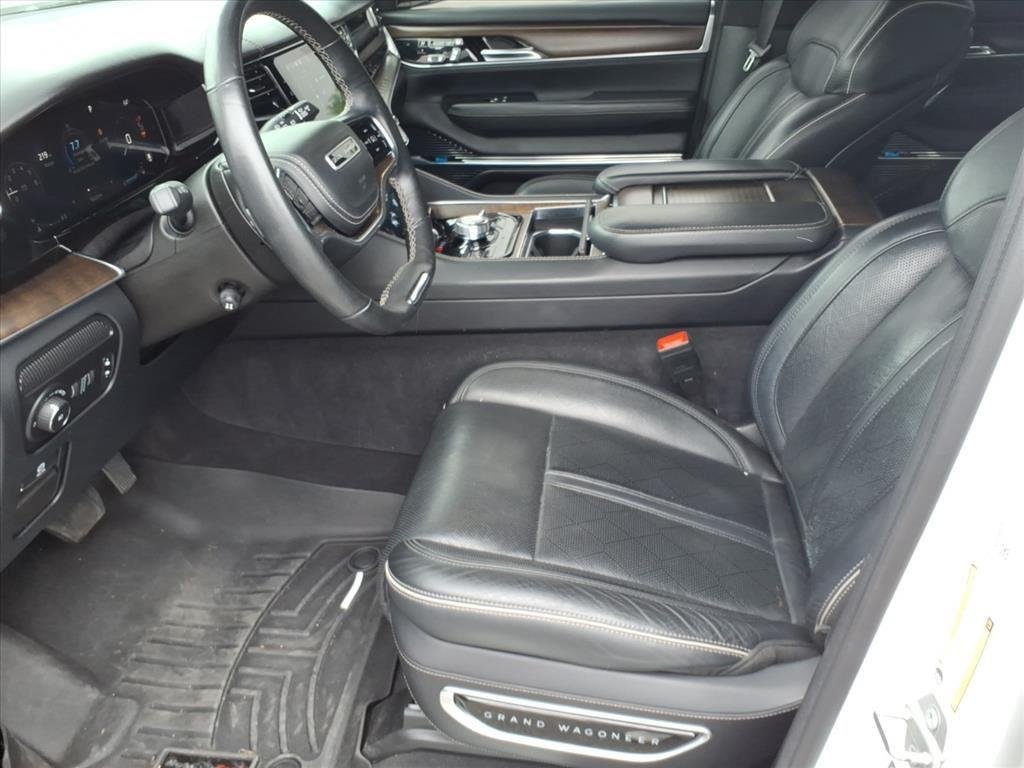 2022 Jeep Grand Wagoneer Series II - Photo 11