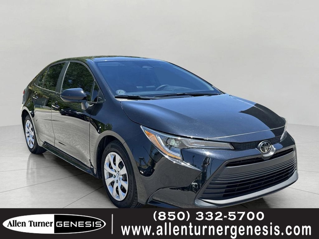 2025 Toyota Corolla LE CVT's photo