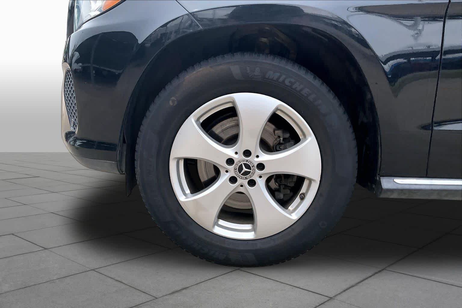 Used 2019 Brilliant Blue Metallic Mercedes-Benz GLS 450 image 11