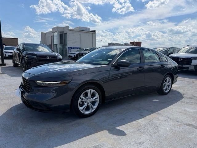 Used 2023 Gray Honda LX image 3