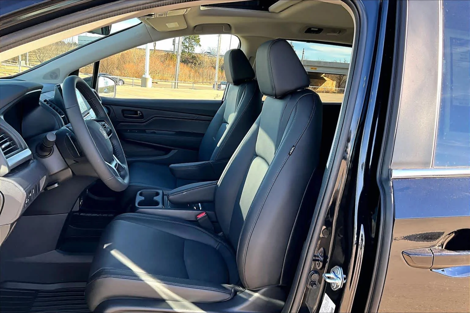 2026 Honda Odyssey EX-L - Photo 10
