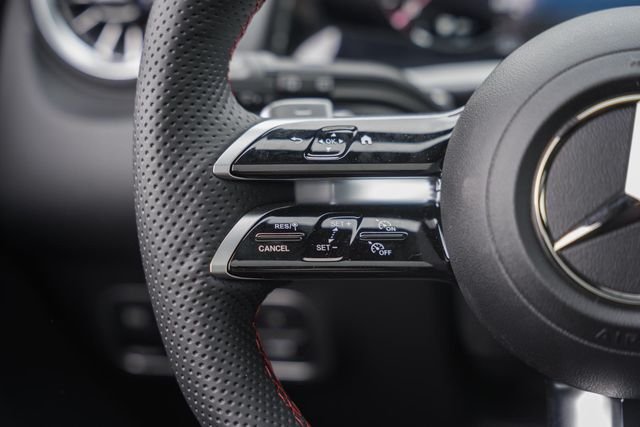 New 2026  Mercedes-Benz GLB 250 image 31