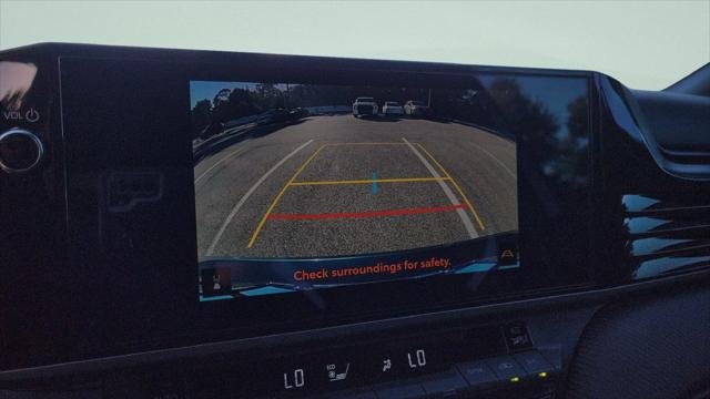 Certified Used 2025 OCEAN GEM Toyota  image 18