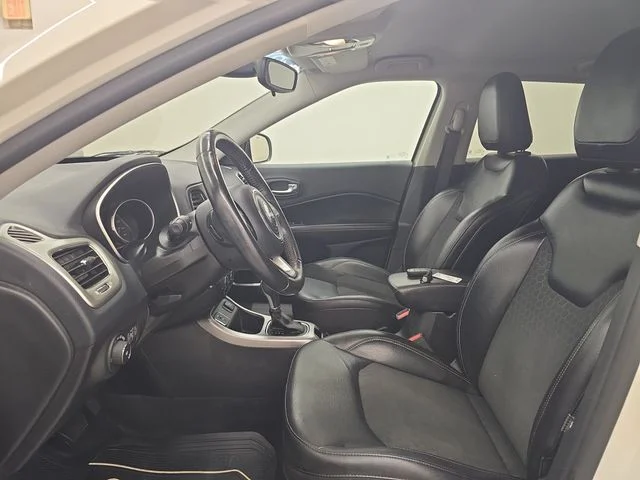 Used 2018 White Clearcoat Jeep Latitude image 19