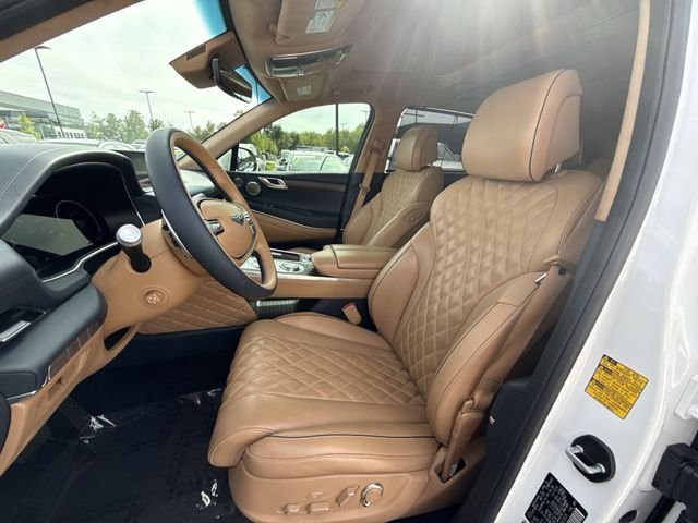 Used 2021 White Genesis 3.5T Prestige image 11