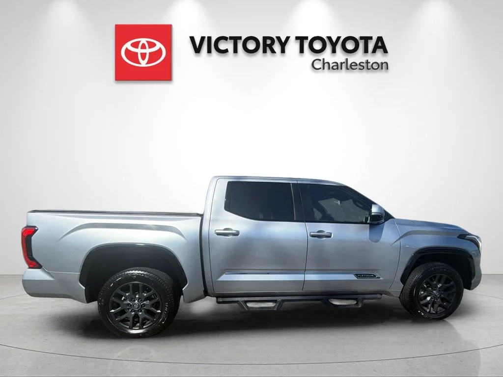 Used 2025 Silver Toyota Platinum image 6