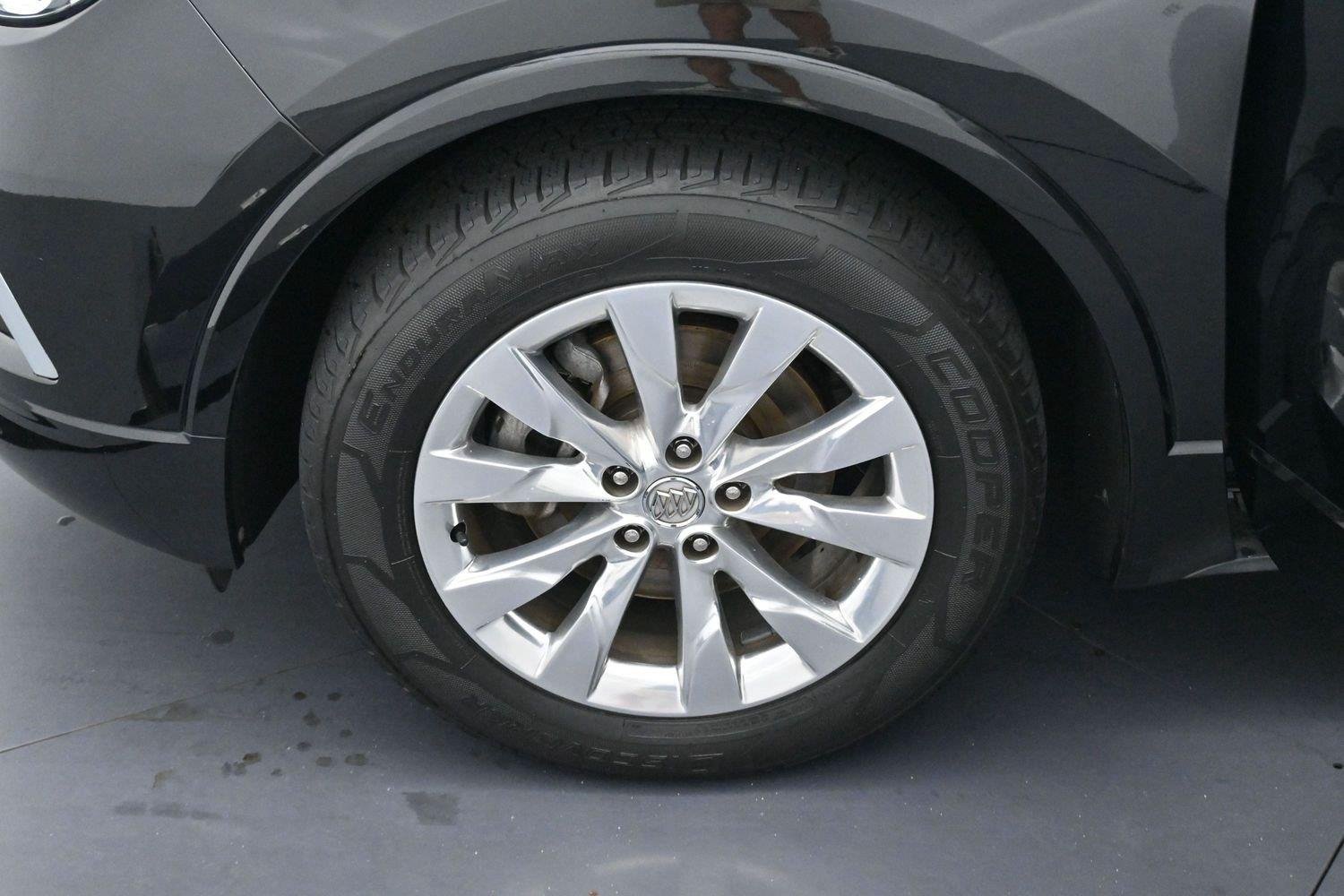 Used 2017 EBONY TWILIGHT METALLIC Buick Essence image 30