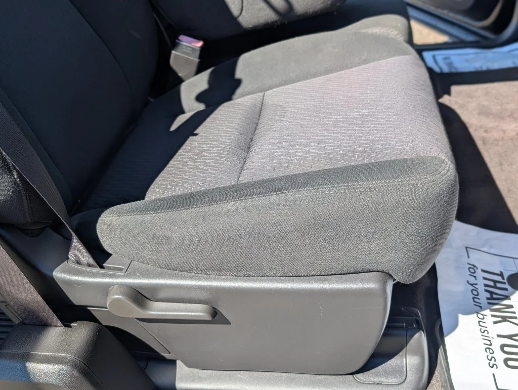 Used 2013 Black Chevrolet LS image 29