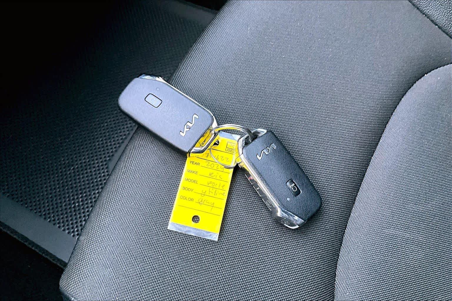 Used 2024 Gravity Gray Kia GT-Line image 14