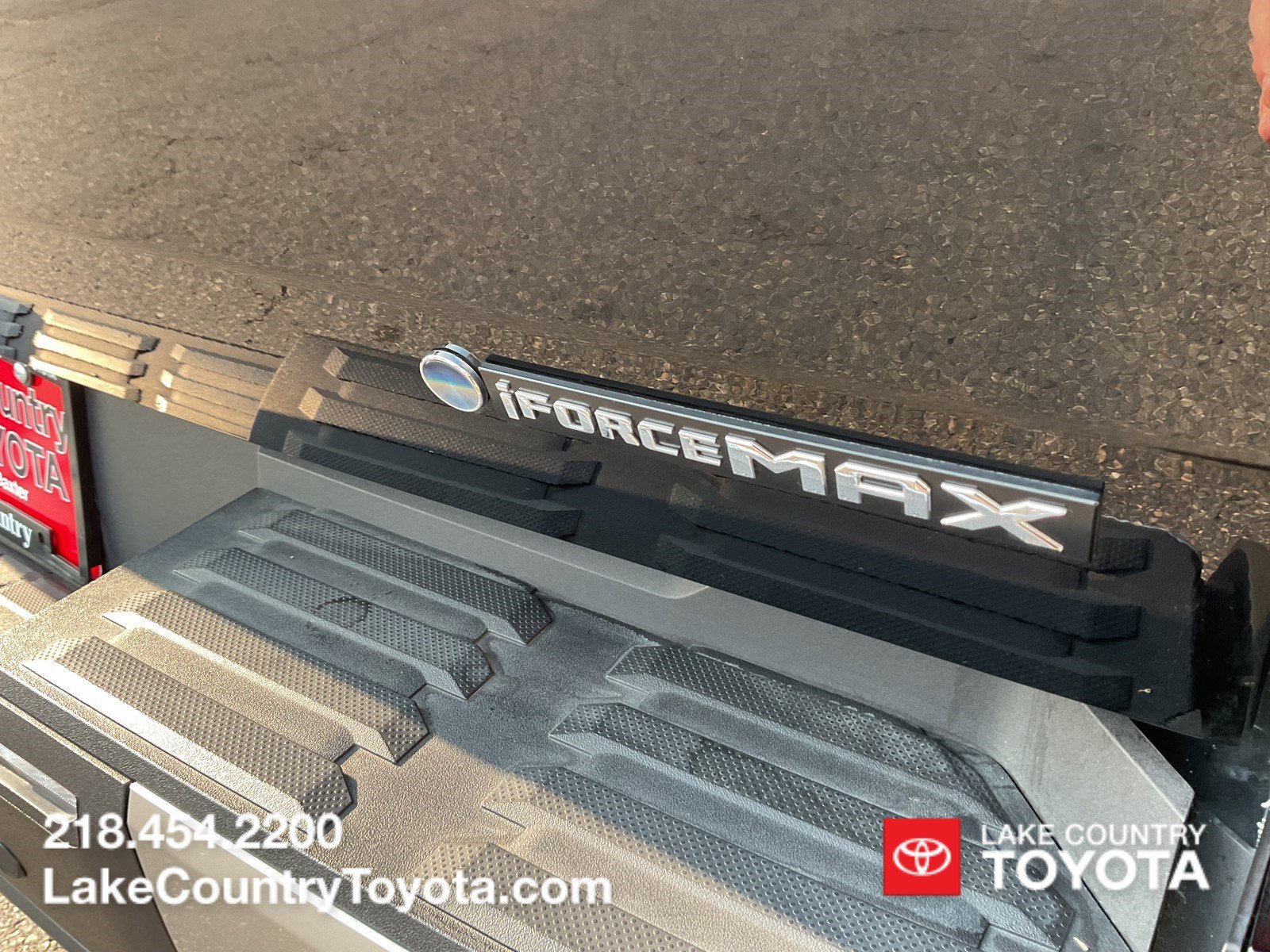 2026 Toyota Tundra Limited - Photo 12
