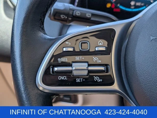 Used 2022 Blue Mercedes-Benz GLB 250 image 25