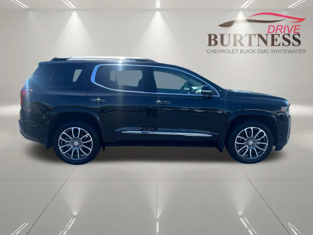 2023 GMC Acadia Denali - Photo 10