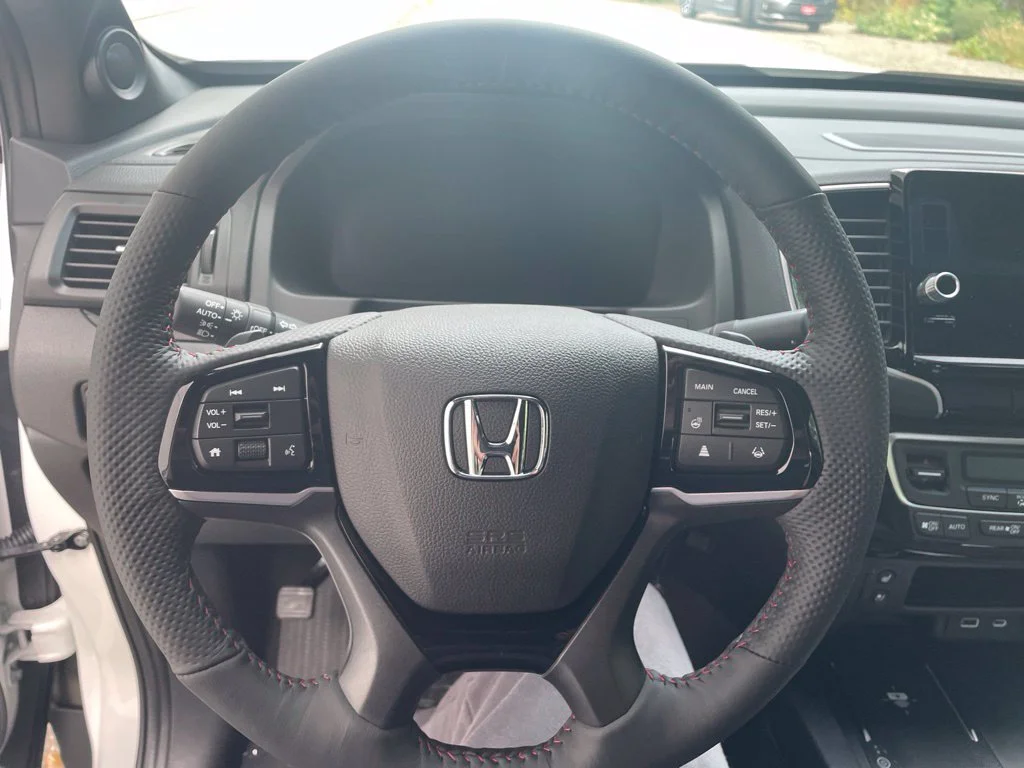 New 2026 Platinum White Pearl Honda Black Edition image 12