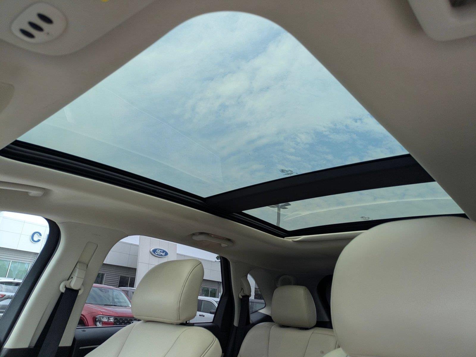 Used 2015 Ingot Silver Metallic FORD  image 24