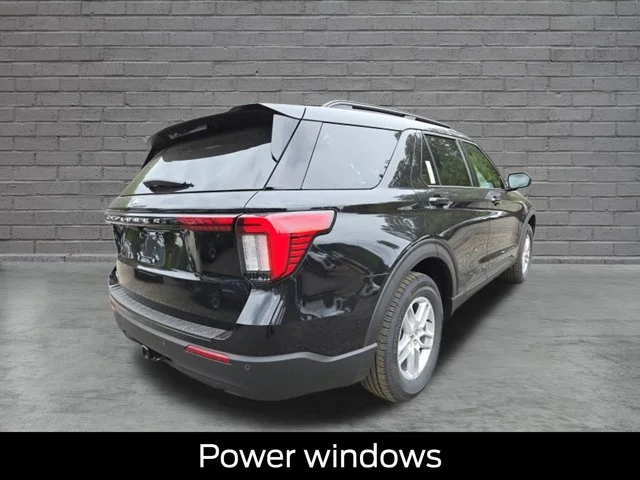 New 2027 Agate Black Metallic Ford Active image 7