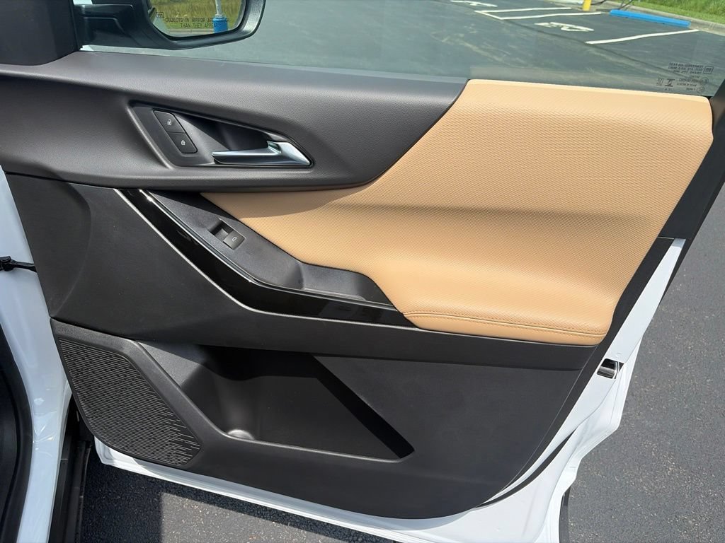 2027 Chevrolet Equinox ACTIV - Photo 37